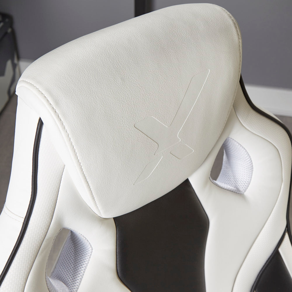 close up image of the headrest with X rocker logo